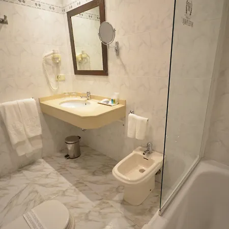 Szálloda Sercotel Parque 3*