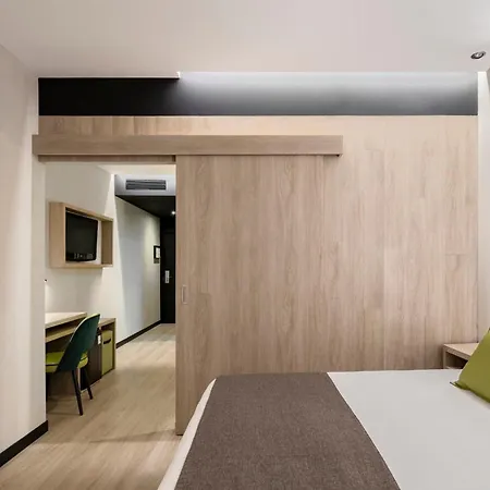 Sercotel Parque 호텔