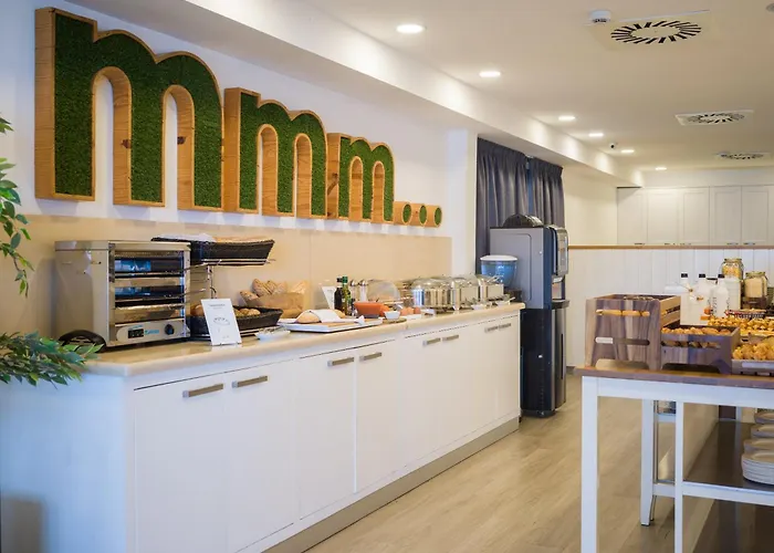 מלון Sercotel Parque 3*